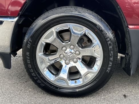 Used 2019 RAM 1500 Big Horn AWD/4WD image 12