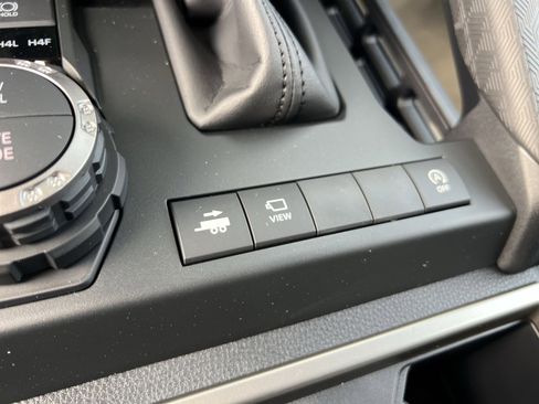 New 2025 Toyota 4Runner Limited image 25