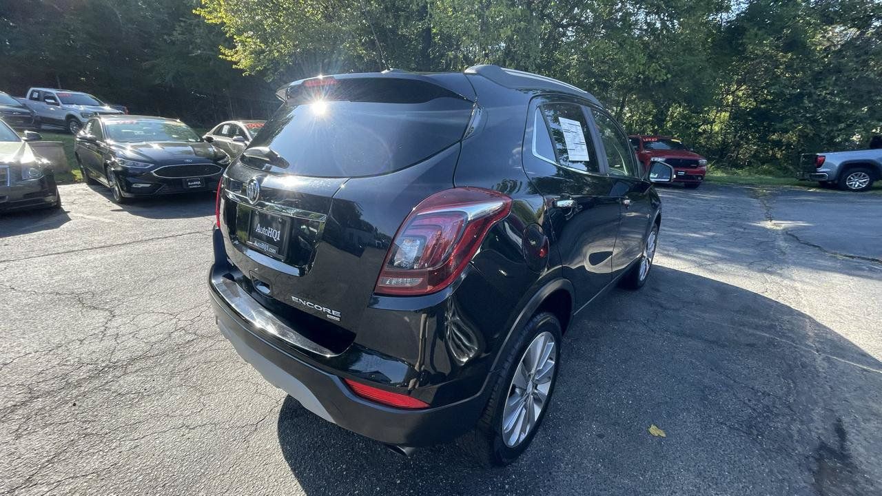 Used 2019 Buick Encore Essence AWD/4WD image 8