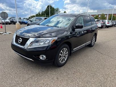 Used 2016 Nissan Pathfinder SL w/ SL Tech Package