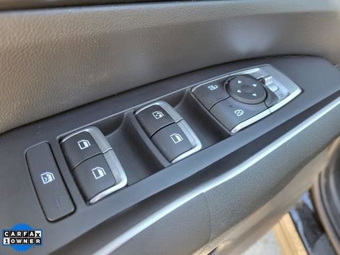 Used 2022 Kia Sorento LX FWD image 16