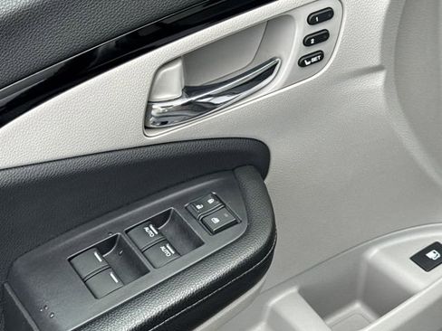 Used 2019 Honda Ridgeline RTL-E image 5