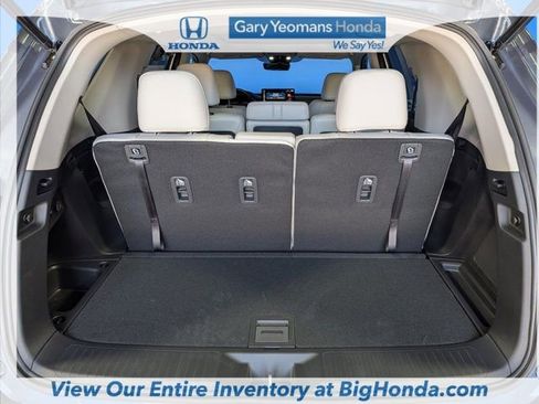 New 2026 Honda Pilot Touring image 19