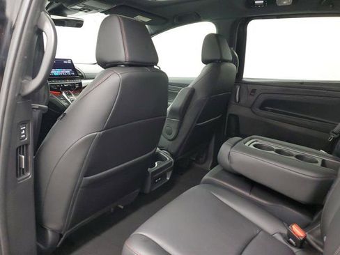 Used 2025 Honda Odyssey Sport-L image 13