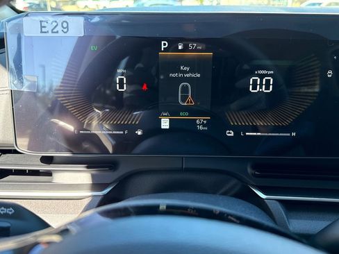 New 2026 Kia Carnival EX image 24