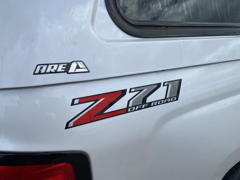 Used 2018 Chevrolet Silverado 1500 LT w/ All Star Edition image 4