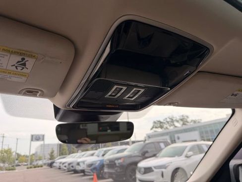 Used 2018 Land Rover Range Rover HSE AWD/4WD image 13