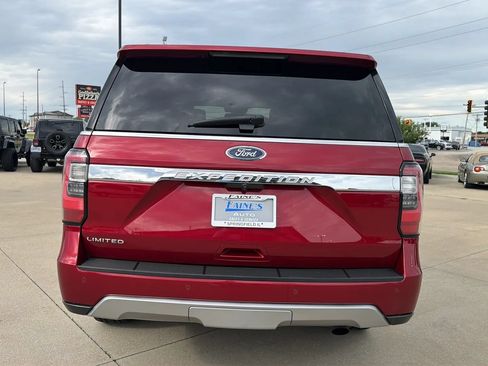 Used 2018 Ford Expedition Limited w/ Equipment Group 301A AWD/4WD image 19