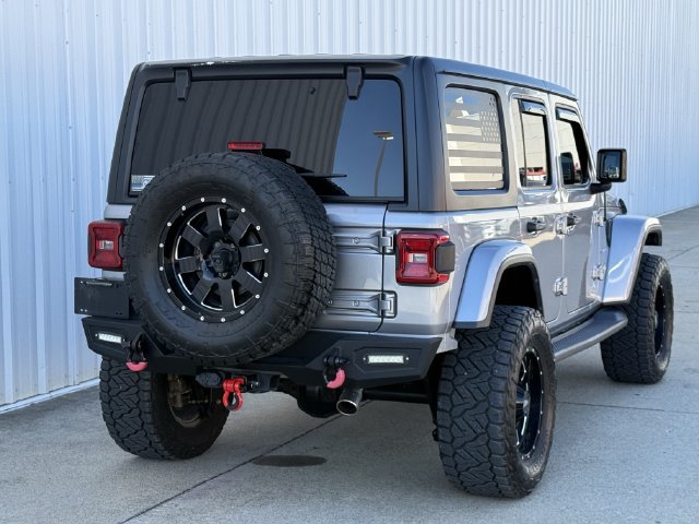 Used 2018 Jeep Wrangler Unlimited Sahara w/ LED Lighting Group AWD/4WD image 4