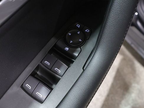 Used 2025 Chevrolet Blazer LT AWD/4WD image 14