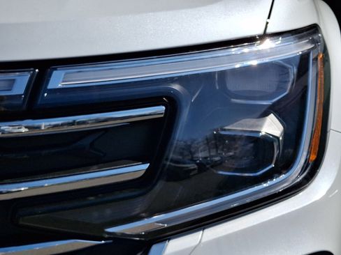 New 2026 Volkswagen Atlas SE image 4