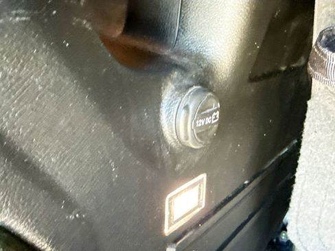 Used 2021 Jeep Wrangler Sport AWD/4WD image 28
