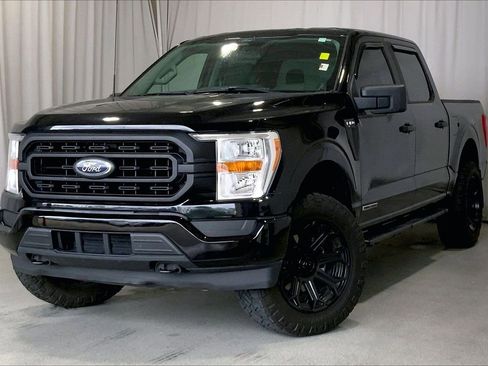 Used 2021 Ford F150 XL w/ Trailer Tow Package image 2