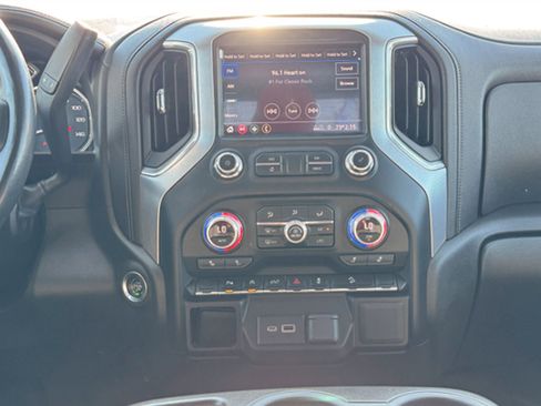 Used 2021 GMC Sierra 1500 Elevation w/ Driver Alert Package I image 16