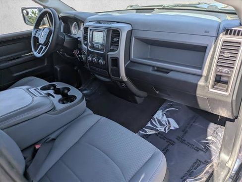 Used 2015 RAM 1500 Express AWD/4WD image 19