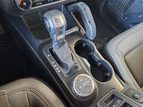 Used 2024 Ford Bronco Big Bend image 23