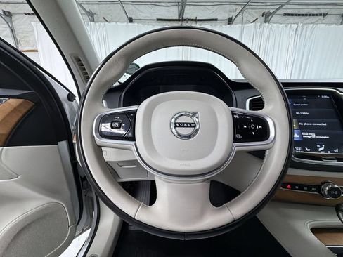 Used 2022 Volvo XC90 T6 Momentum w/ Advanced Package AWD/4WD image 28