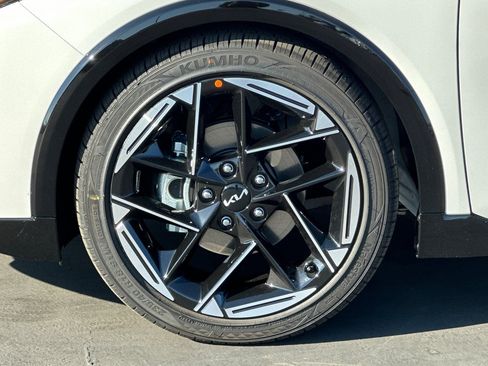 New 2026 Kia K4 GT-Line image 24