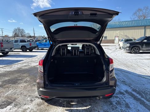 Used 2021 Honda HR-V EX image 15