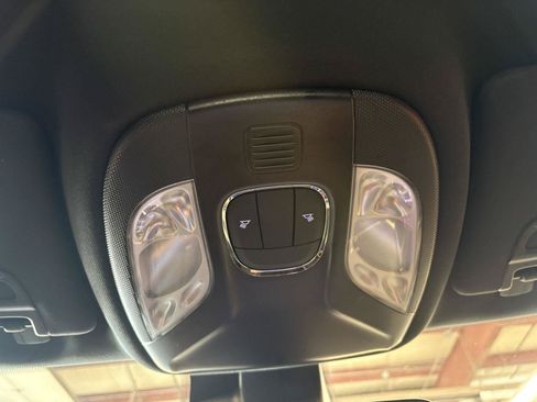 Used 2023 Jeep Compass Sport AWD/4WD image 28