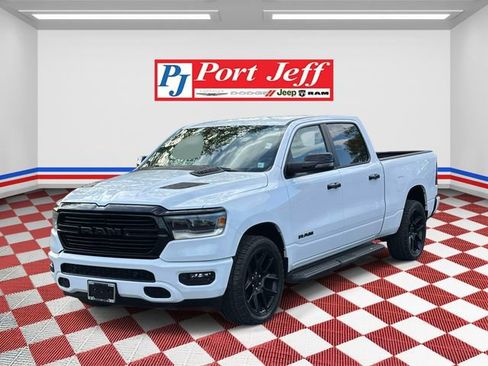 Used 2023 RAM 1500 Laramie AWD/4WD image 1