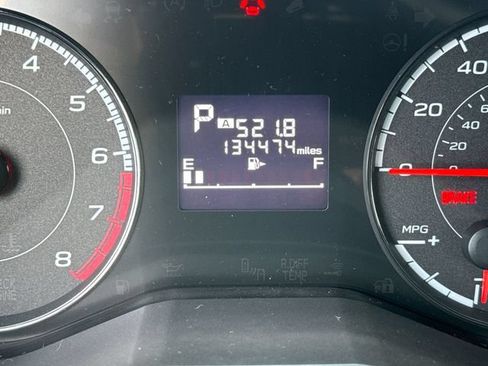 Used 2019 Subaru Crosstrek 2.0i Premium AWD/4WD image 6