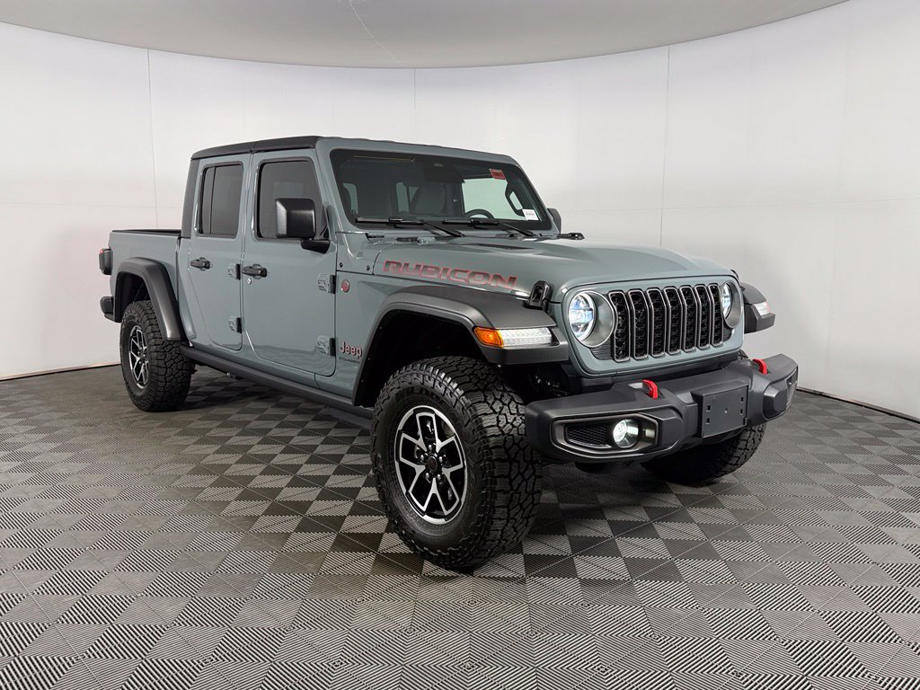 Used 2026 Jeep Gladiator Rubicon w/ Steel Power Dome Hood Package AWD/4WD image 5