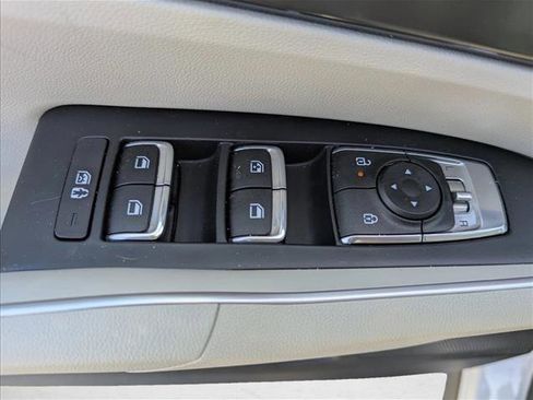 Used 2025 Kia Sorento EX w/ Panoramic Sunroof Package AWD/4WD image 10
