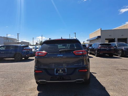 Used 2015 Jeep Cherokee Limited w/ Luxury Group image 5