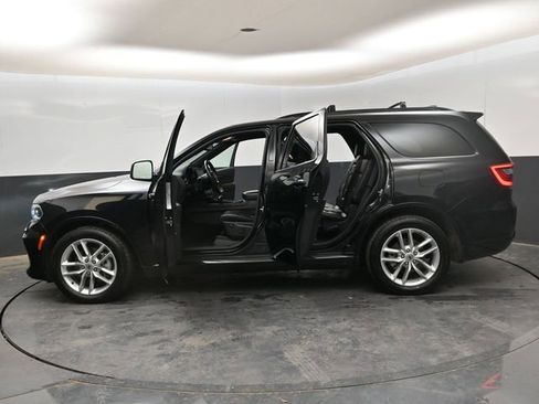 Used 2024 Dodge Durango GT image 34