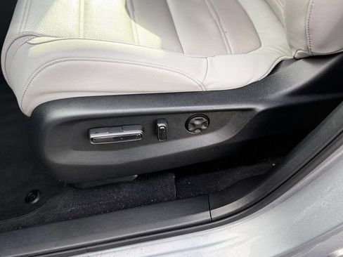 Certified 2022 Honda CR-V EX-L image 17