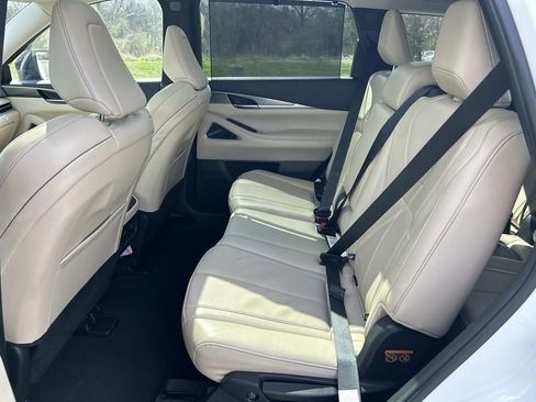 Used 2023 INFINITI QX60 Luxe w/ Performance Audio Package AWD/4WD image 21