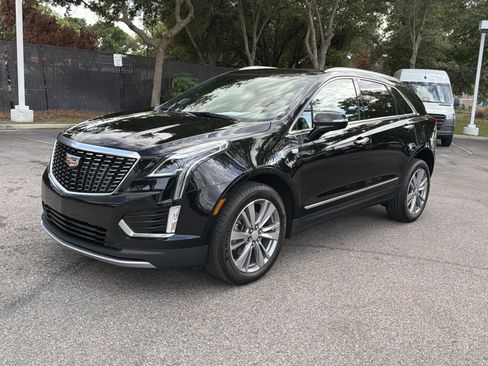 Used 2024 Cadillac XT5 Premium Luxury FWD image 7