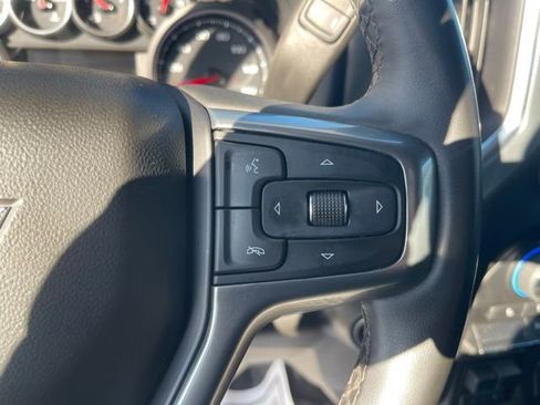 Used 2023 Chevrolet Silverado 3500 LT w/ Convenience Package AWD/4WD image 15