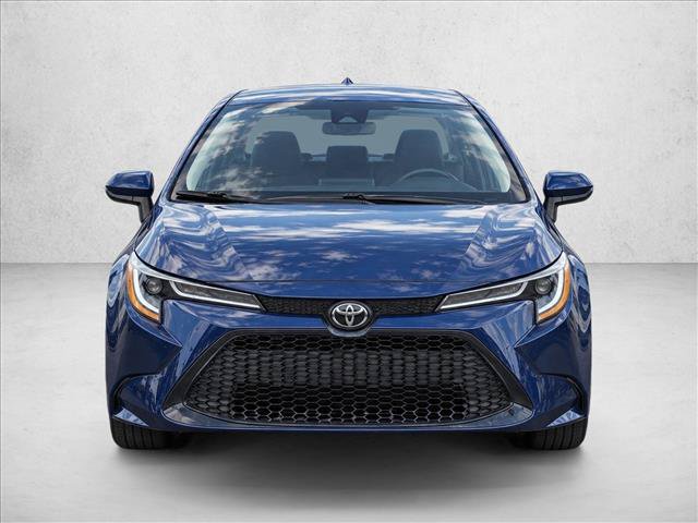 Used 2020 Toyota Corolla LE FWD image 2