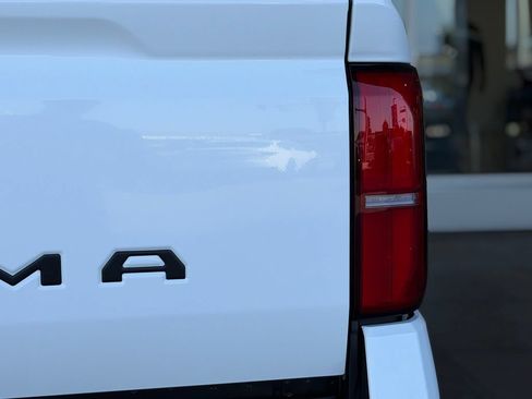 New 2026 Toyota Tacoma TRD Off-Road AWD/4WD image 11