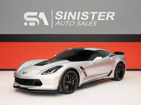Used 2017 Chevrolet Corvette Grand Sport w/ Z07 Performance Package RWD image 1