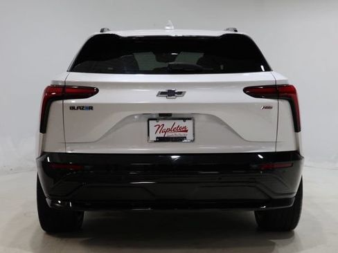 Used 2024 Chevrolet Blazer EV RS RWD image 6