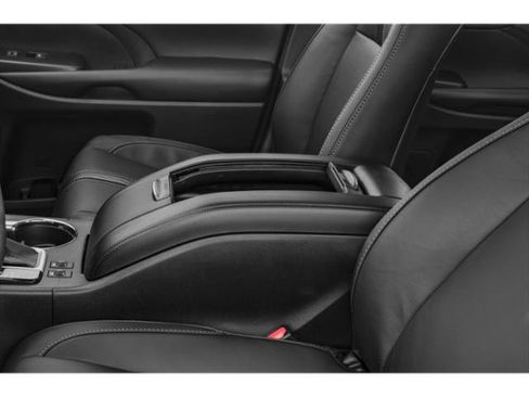 Used 2019 Toyota Highlander XLE AWD/4WD image 15