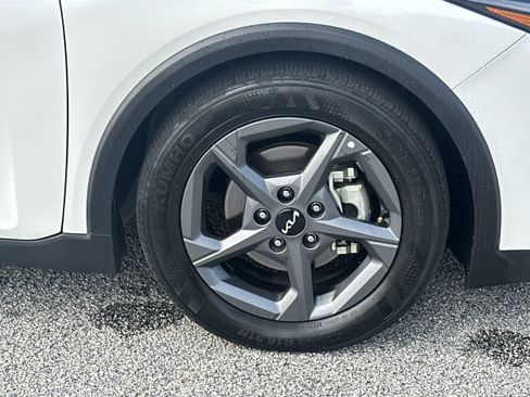 Used 2025 Kia K4 FWD image 12