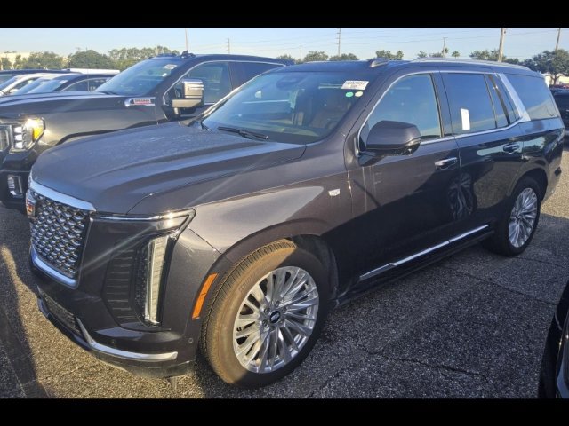 Used 2026 Cadillac Escalade Luxury w/ Touring Package AWD/4WD image 3