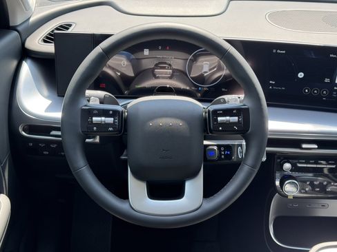New 2026 Hyundai Ioniq 9 SEL AWD/4WD image 16