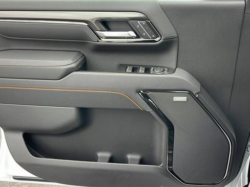 New 2026 GMC Sierra 2500 AT4 w/ AT4 Premium Plus Package image 27