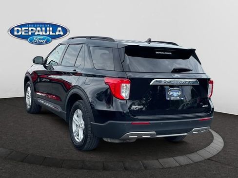 Used 2021 Ford Explorer XLT w/ Equipment Group 202A AWD/4WD image 4
