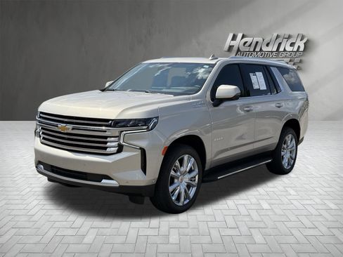 Used 2023 Chevrolet Tahoe High Country w/ Advanced Technology Package AWD/4WD image 5