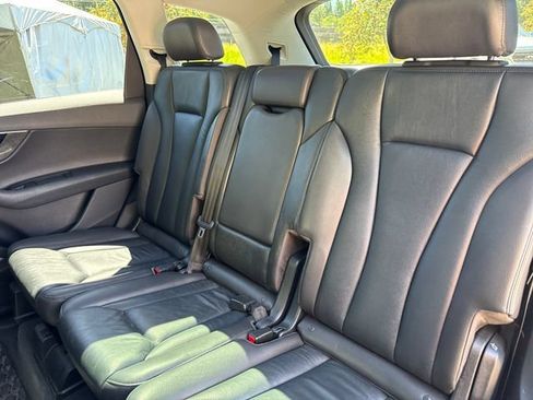 Used 2018 Audi Q7 3.0T Premium Plus w/ Premium Plus Package AWD/4WD image 20