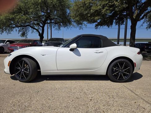 New 2025 MAZDA MX-5 Miata Grand Touring w/ Weather Package image 2