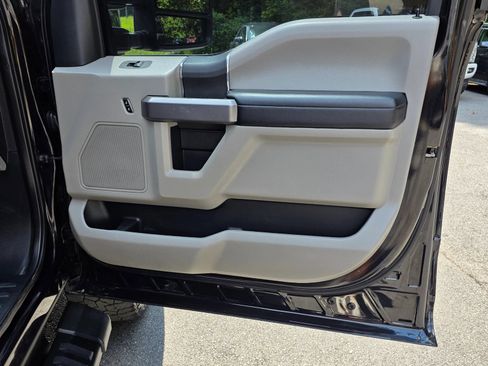 Used 2019 Ford F250 XLT w/ XLT Value Package AWD/4WD image 33