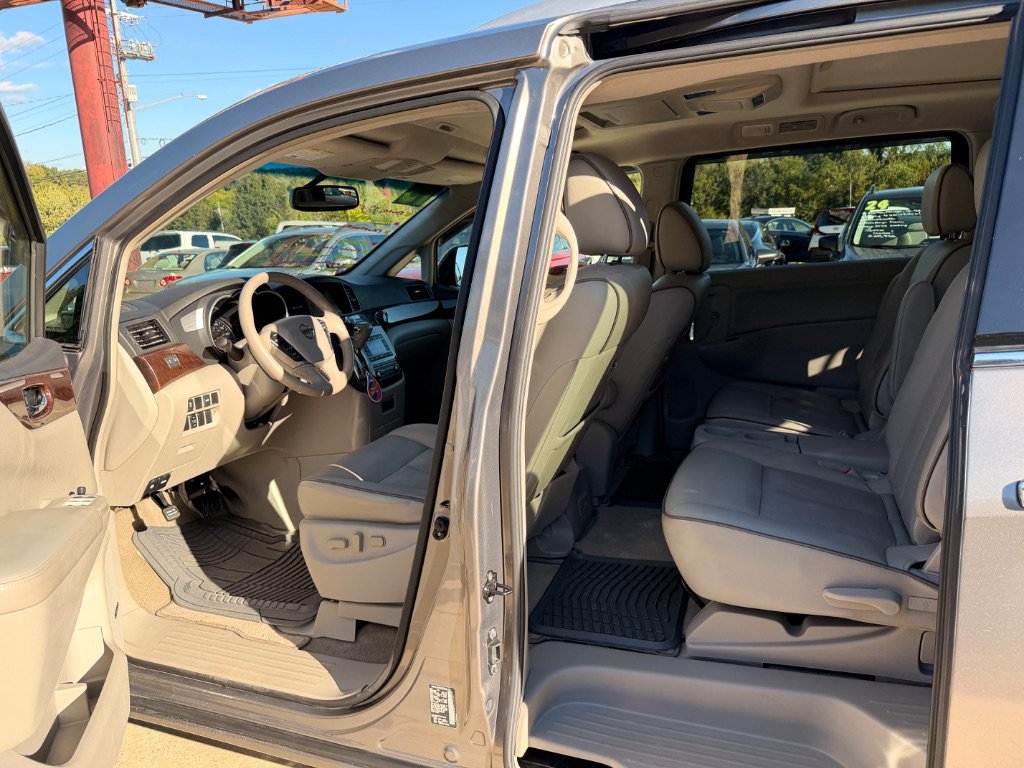 Used 2015 Nissan Quest SL w/ Bose Package FWD image 5