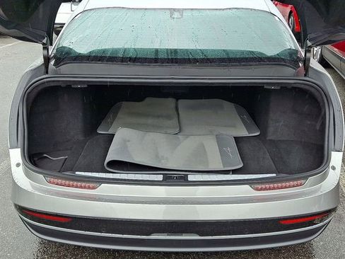 Used 2023 Lucid Air Touring image 40